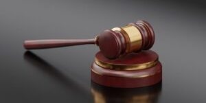 gavel-gd62bcb002_640-300x165-1.jpg